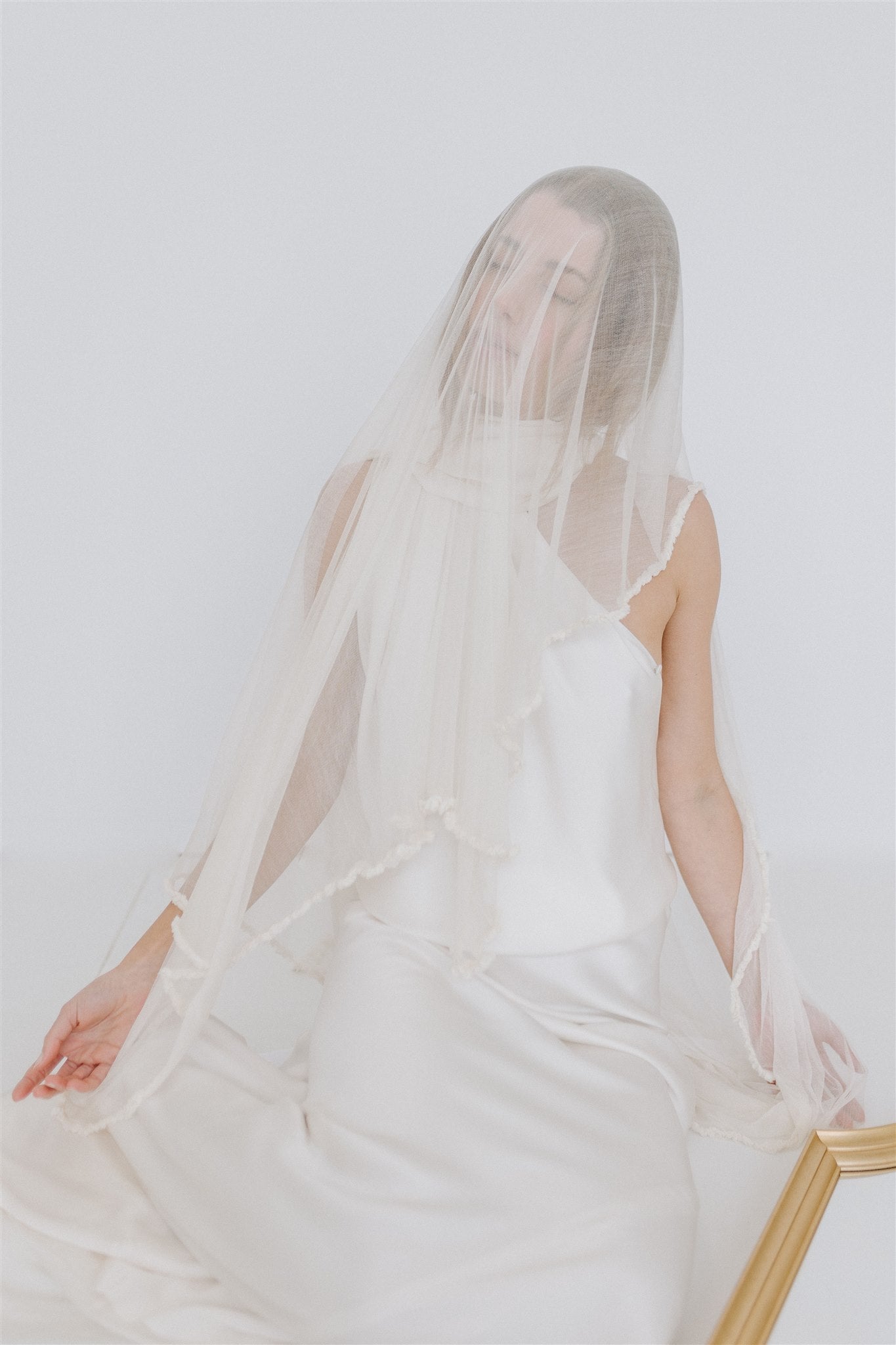 Novia silk tulle veil